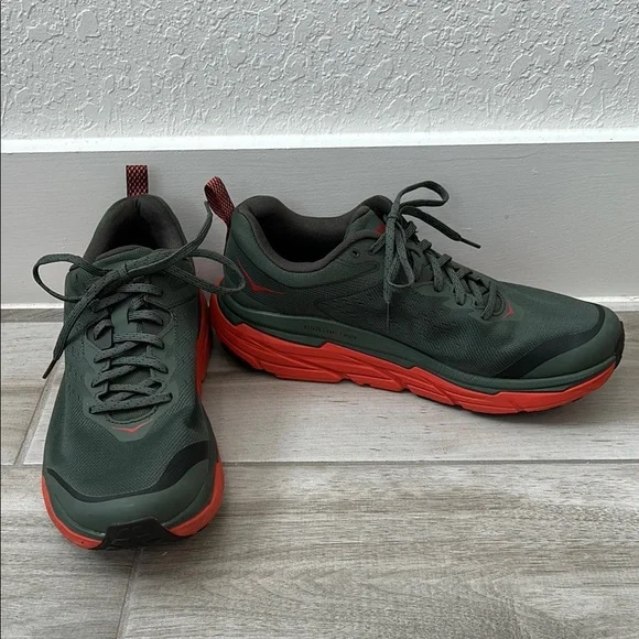 Hoka Men's Gray and Red Running Shoes 11.5 Wide - Picture 2 of 8